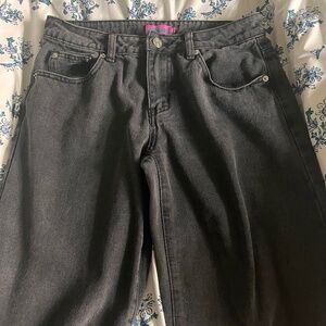 Edikted Petite Raelynn low rise jeans